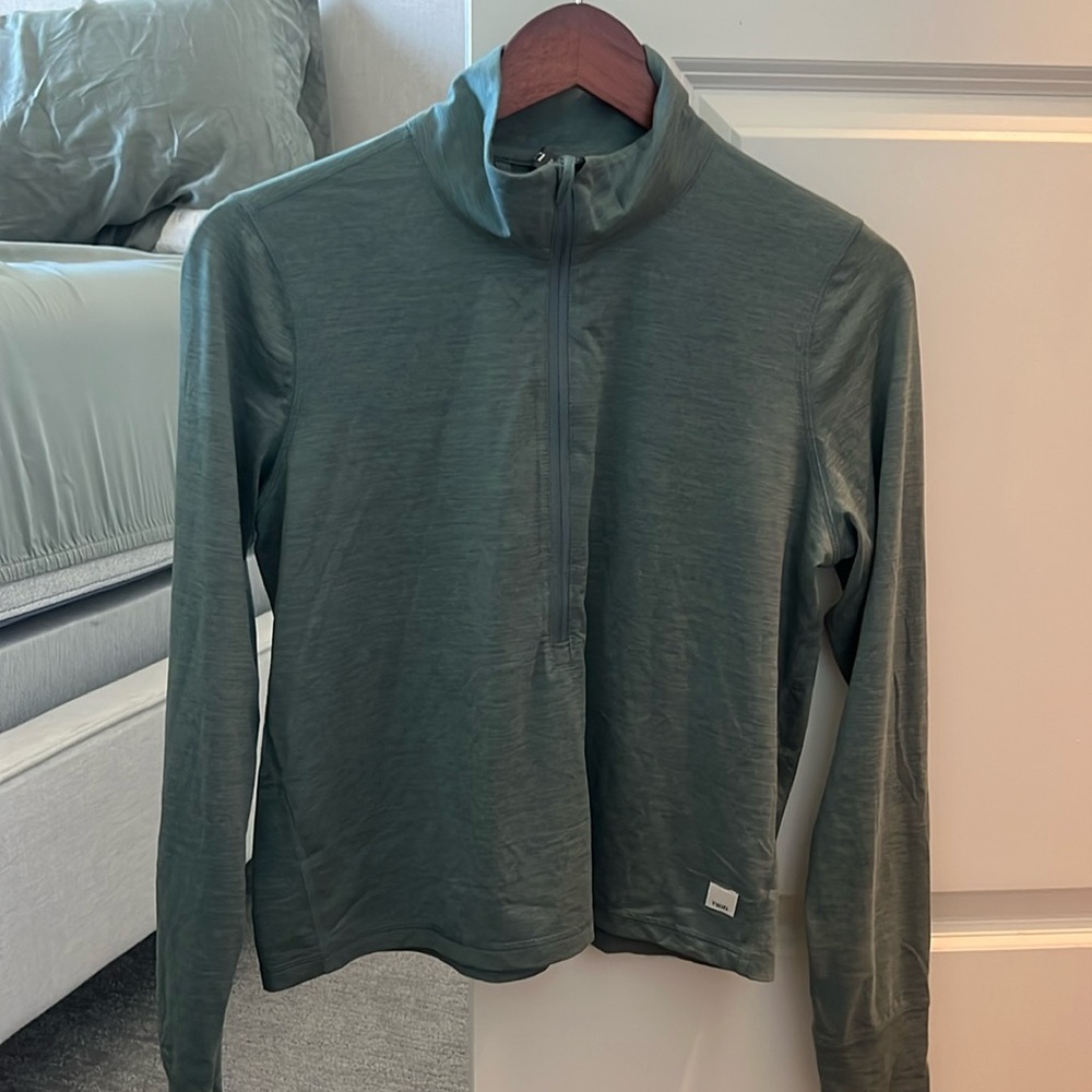 Vuori Green Quarter Zip Long Sleeve Top-Small